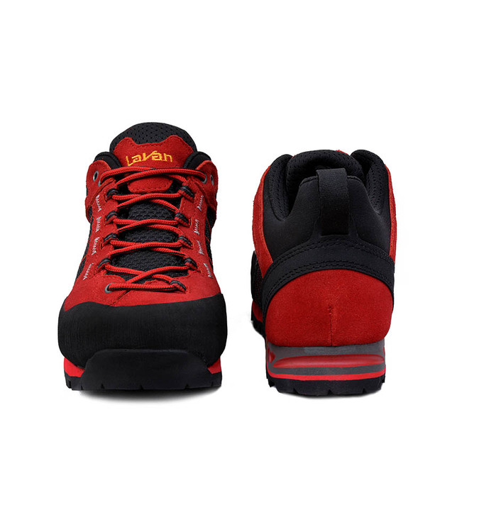 کفش طبیعتگردی